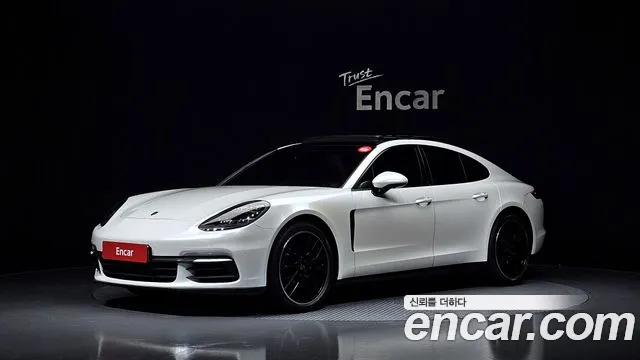 Porsche Panamera 2020