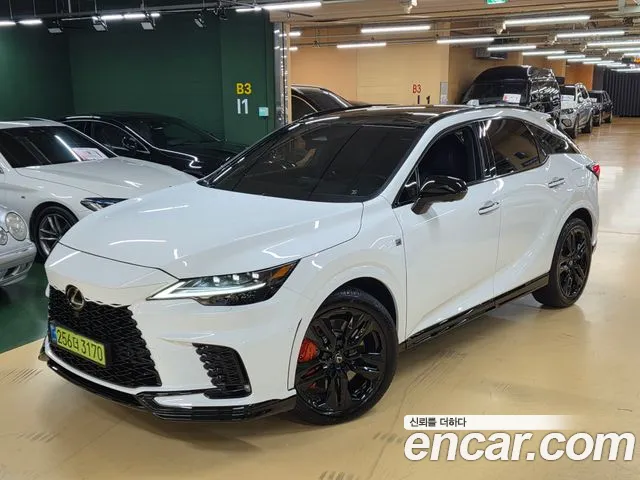 Lexus RX 2025