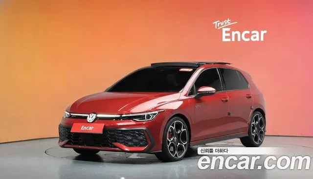 Volkswagen Golf 2025