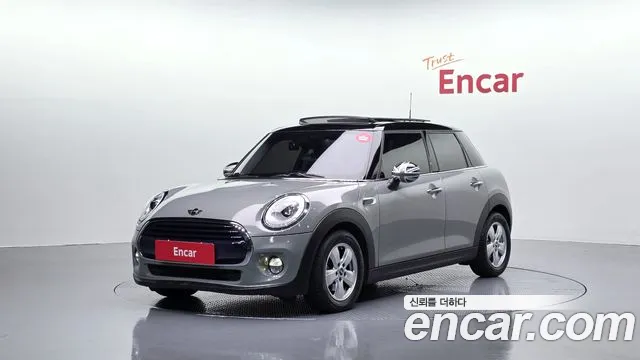 MINI Cooper 2016