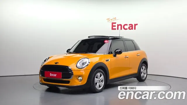 MINI Cooper 2018