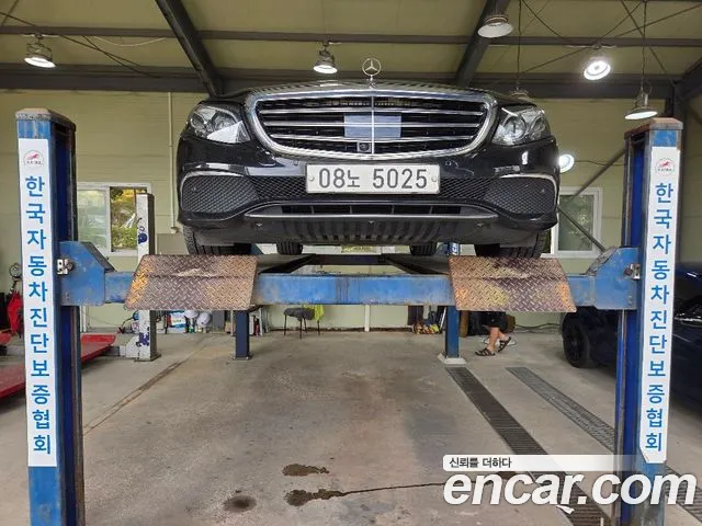 Mercedes-Benz E-Class 2018