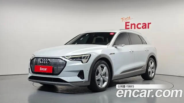 Audi e-tron 2022