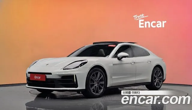 Porsche Panamera 2025