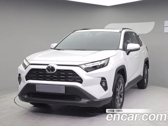 Toyota RAV4 2025
