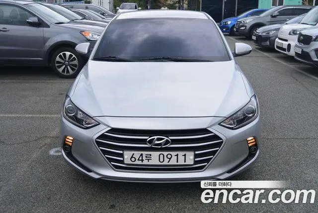 Hyundai Avante 2015