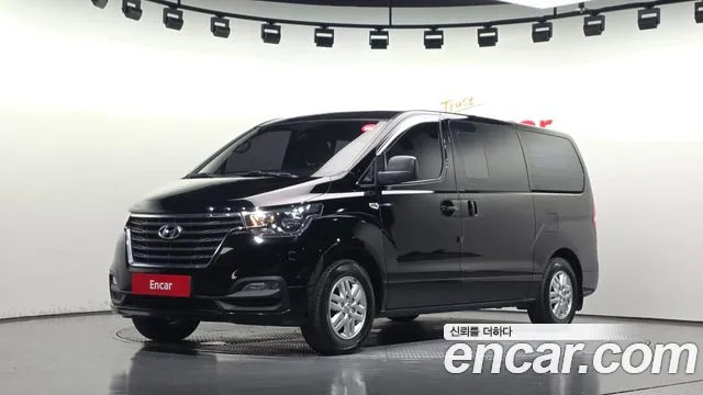 Hyundai Starex 2018