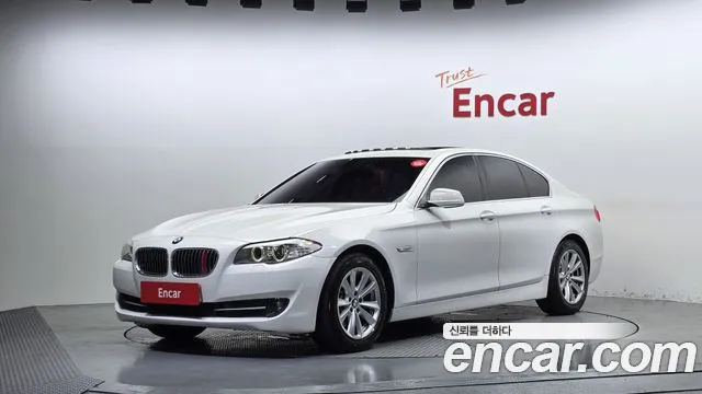 BMW 5-Series 2012
