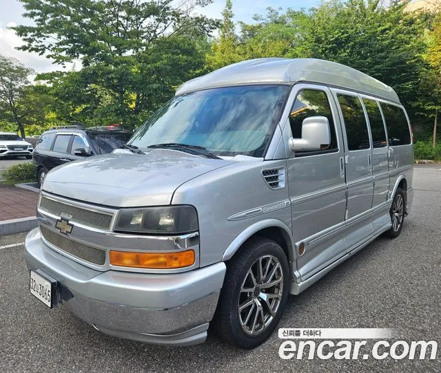 Chevrolet Express Van 2011