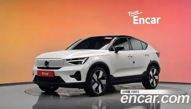 Volvo C40 2022
