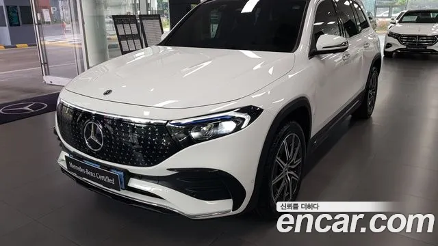 Mercedes-Benz EQB 2024