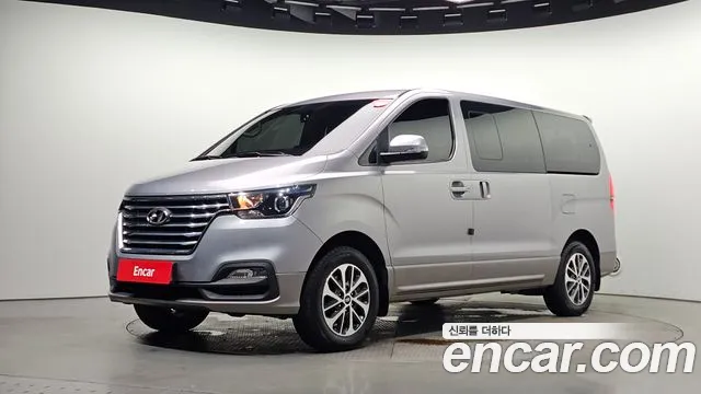 Hyundai Starex 2018