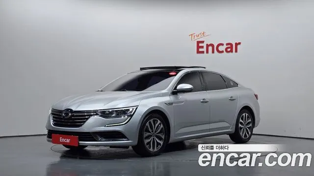 Renault SM6 2016