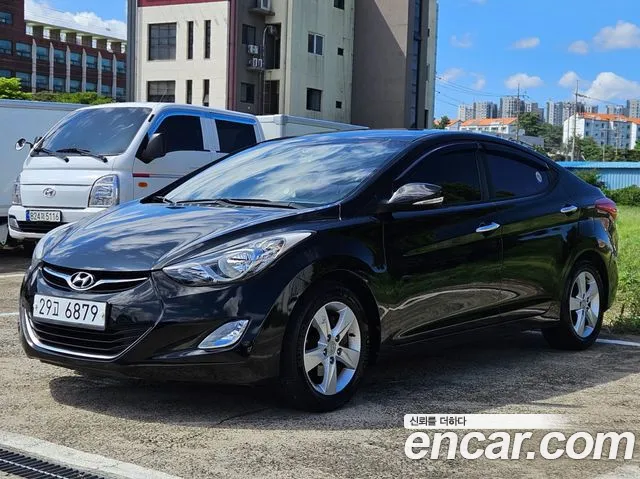 Hyundai Avante 2011