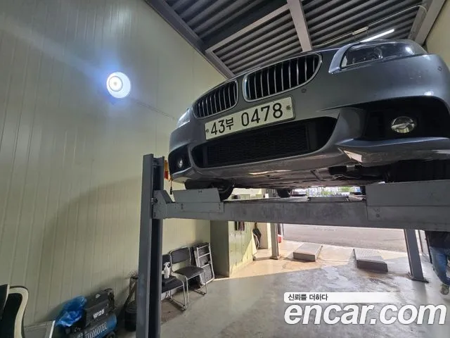 BMW 5-Series 2015