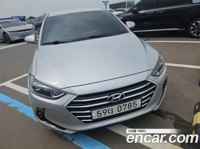 Hyundai Avante 2016