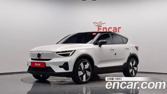 Volvo C40 2022