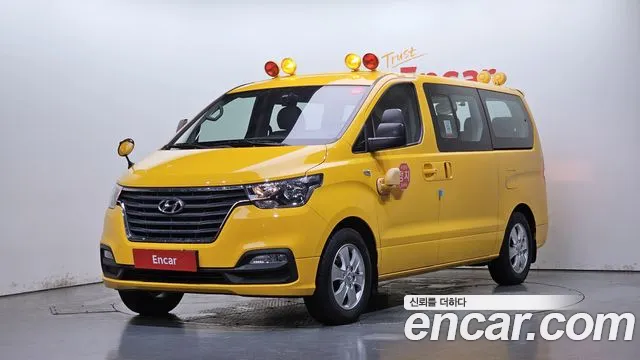 Hyundai Starex 2021