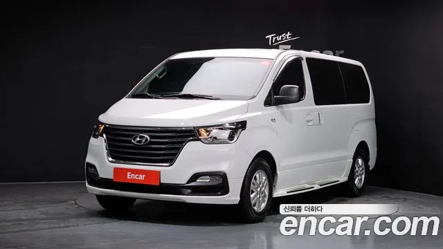 Hyundai Starex 2019