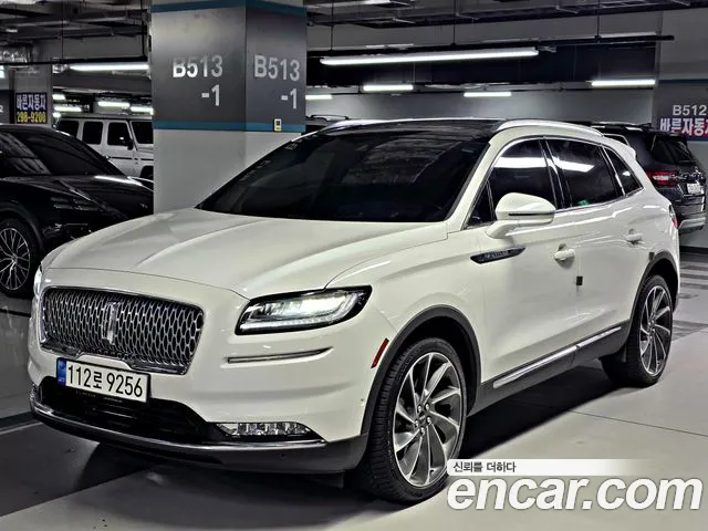 Lincoln Nautilus 2022