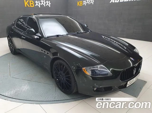 Maserati Quattroporte 2011