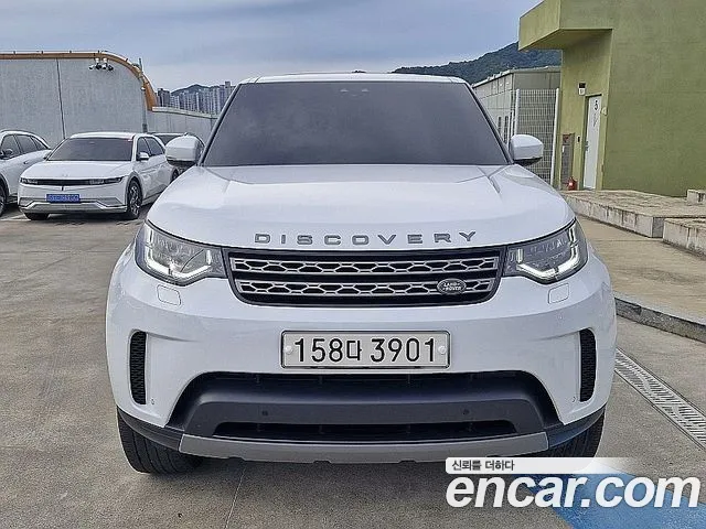 Land Rover Discovery 2019