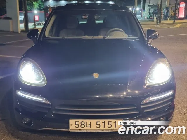 Porsche Cayenne 2011