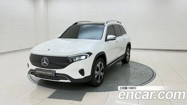 Mercedes-Benz EQB 2025