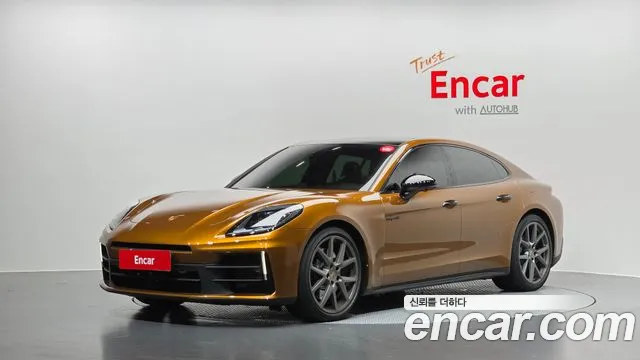 Porsche Panamera 2025