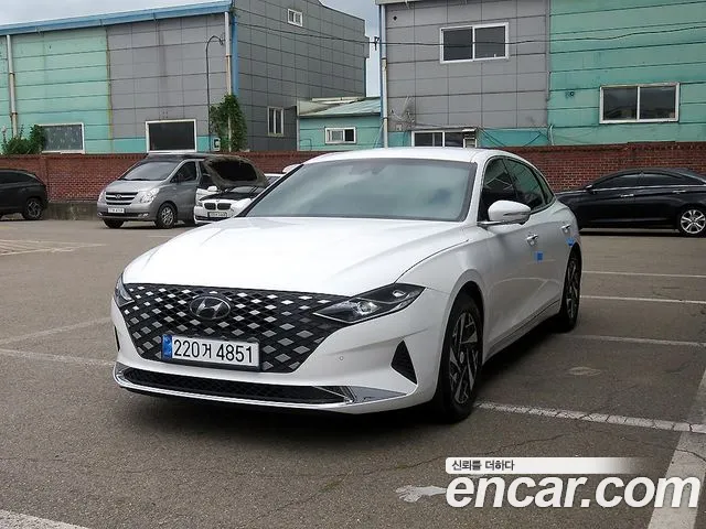 Hyundai Grandeur 2022
