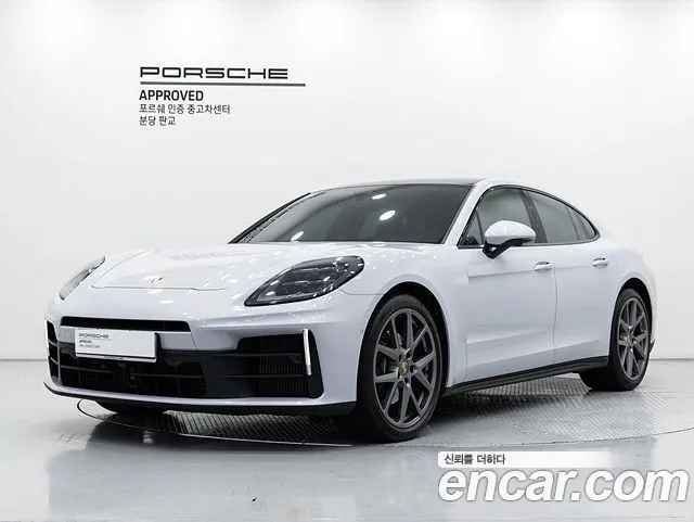 Porsche Panamera 2025