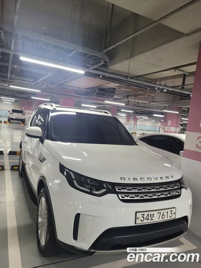 Land Rover Discovery 2018