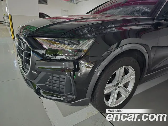Audi Q8 2022