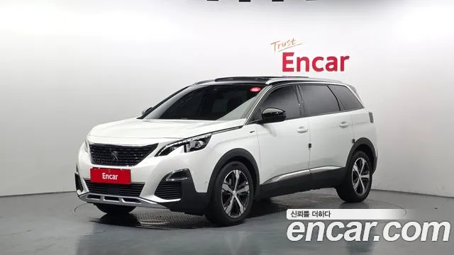 Peugeot 5008 2021