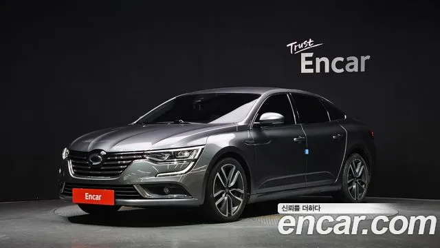 Renault SM6 2016