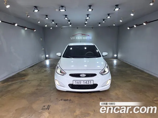 Hyundai Accent 2013
