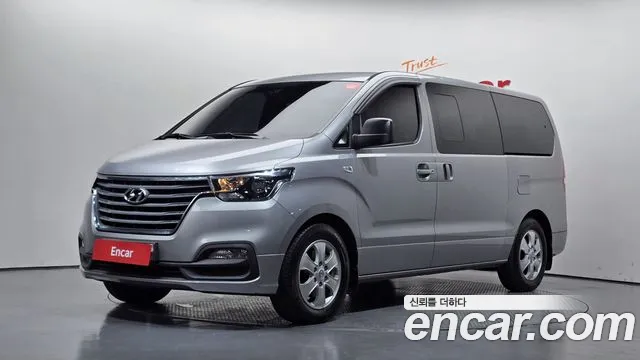 Hyundai Starex 2019