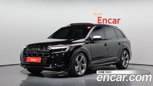 Audi SQ7 2025