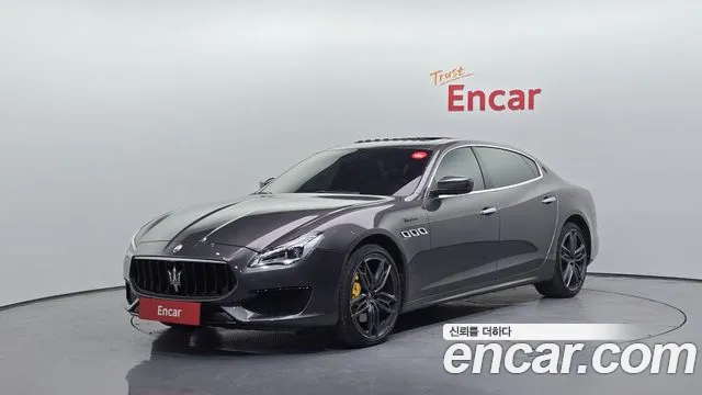 Maserati Quattroporte 2022