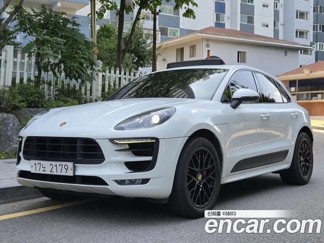 Porsche Macan 2017