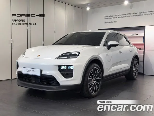 Porsche Macan 2025