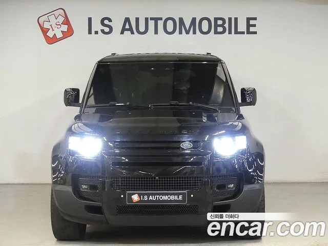 Land Rover Defender 2022