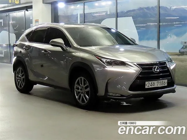 Lexus NX 2014