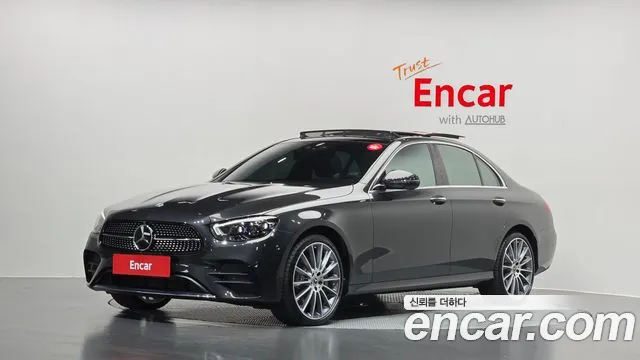 Mercedes-Benz E-Class 2022