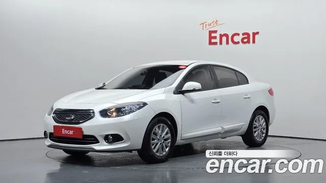 Renault SM3 2012