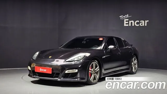 Porsche Panamera 2012