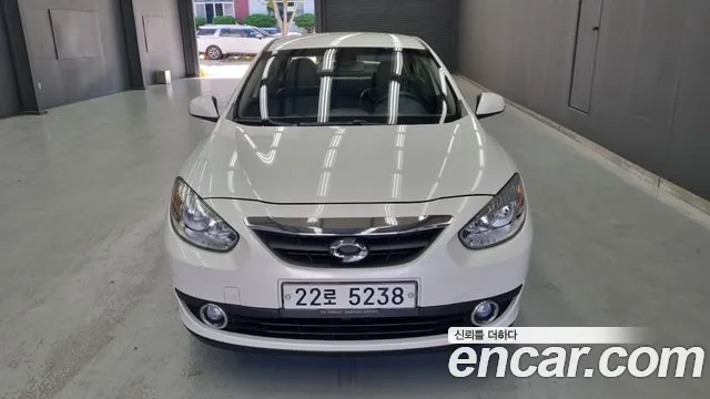 Renault SM3 2011