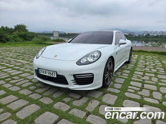 Porsche Panamera 2015