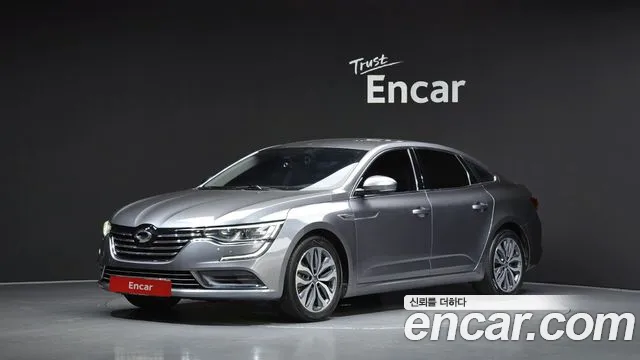 Renault SM6 2016