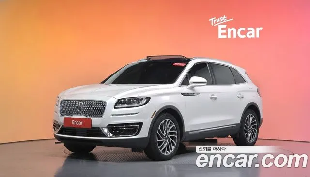 Lincoln Nautilus 2019